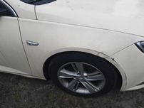 Błotnik prawy Opel Insignia B z611