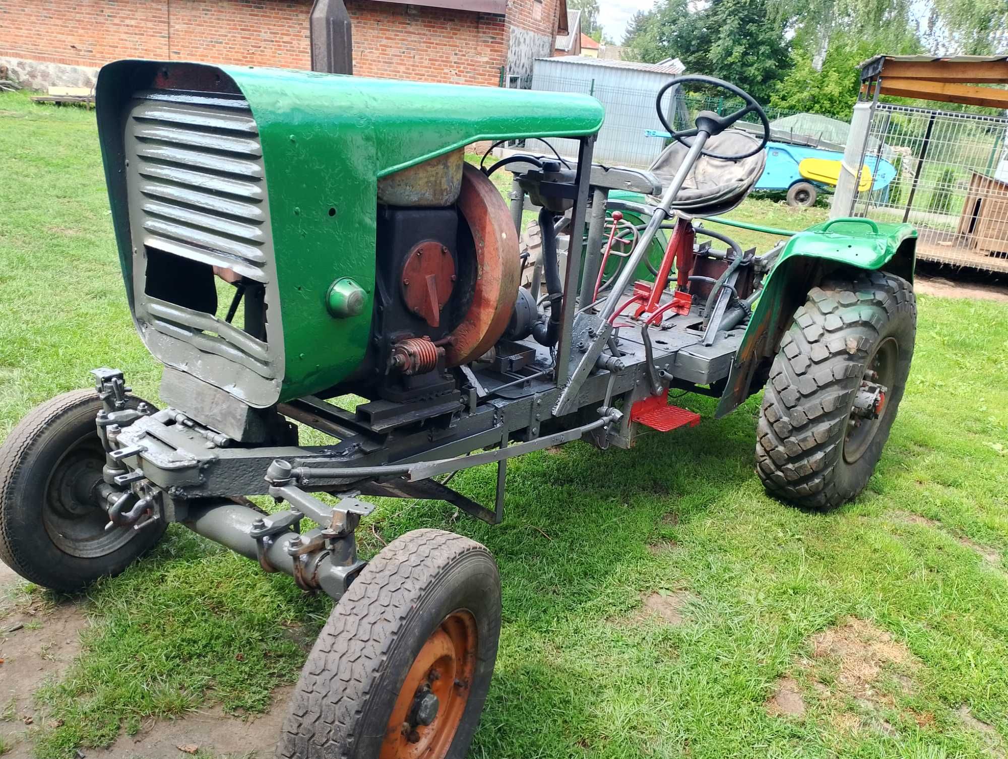 Traktor ciągnik zetor