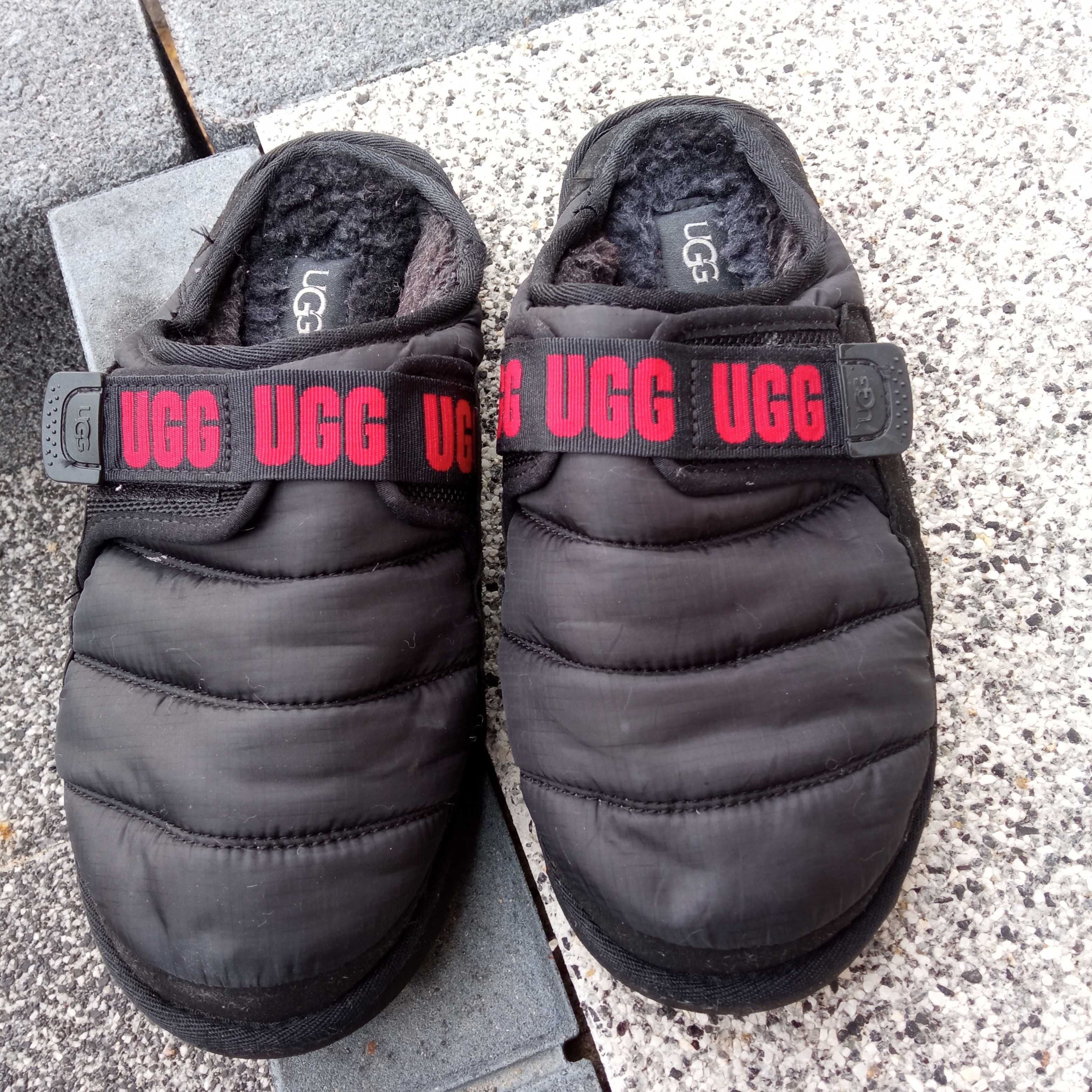 Kapcie UGG M Dune Slip-On LTA Black Klapki Rozmiar 40