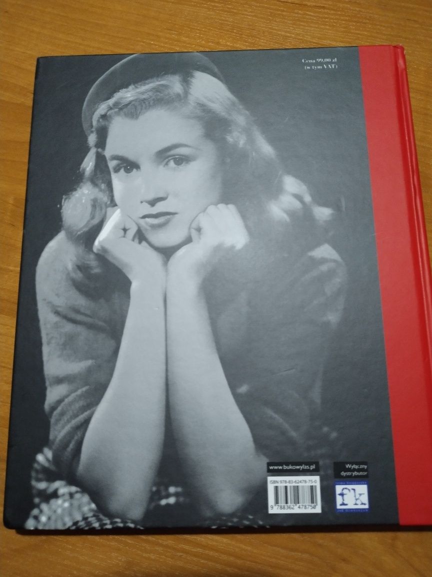 Książka Marilyn Monroe ujęcia z bliska