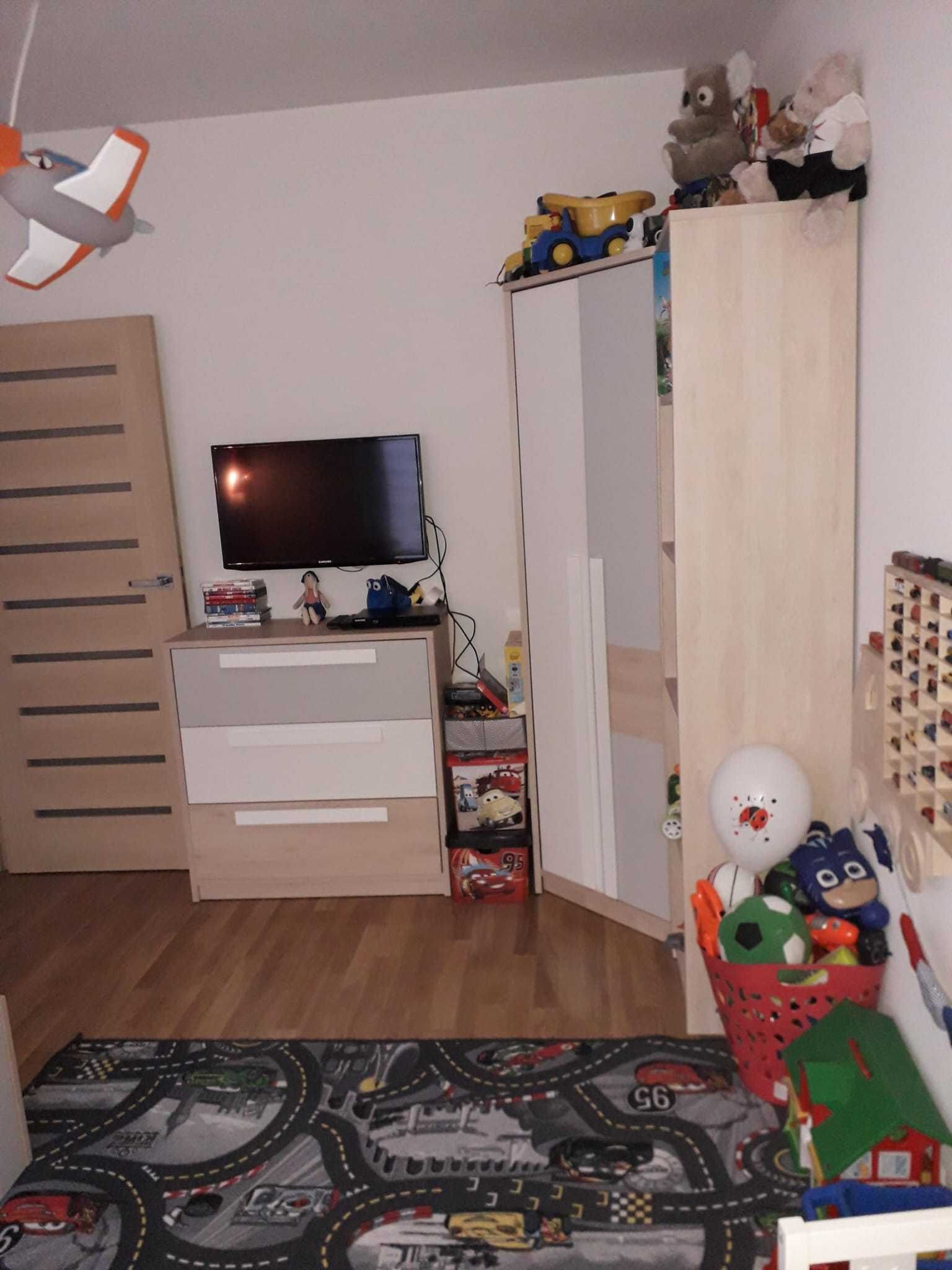 Komplet mebli dziecięcych