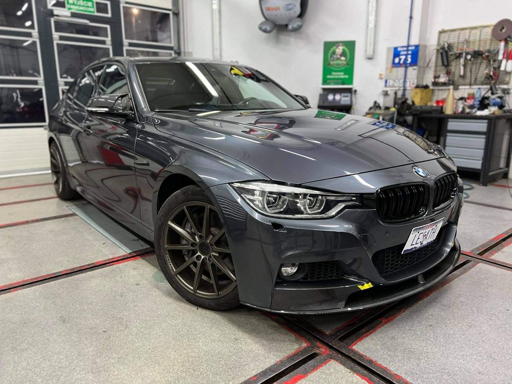 Sprzedam uszkodzone bmw 340 xi