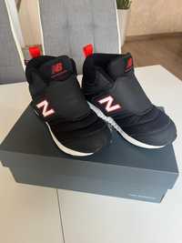 Buty chłopięce New Balance roz.33.5