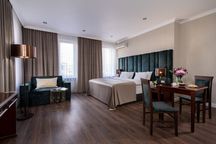 Центр. Печерск. Продажа гостиницы 4* на 45 номеров. м.Олимпийская