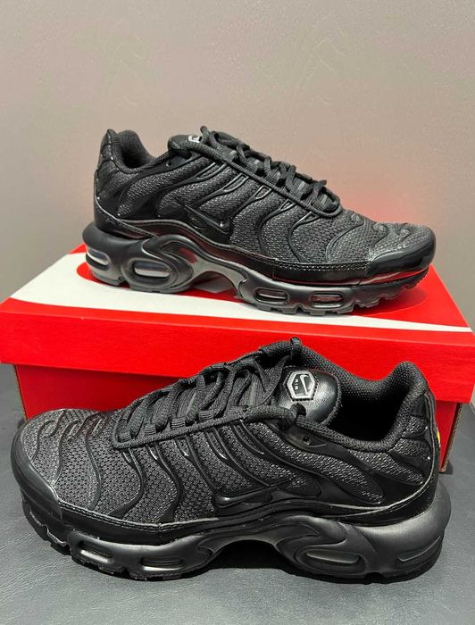 Buty meskie Mokasyny Nike_Air_Max_TN_Plus_Black_R.41