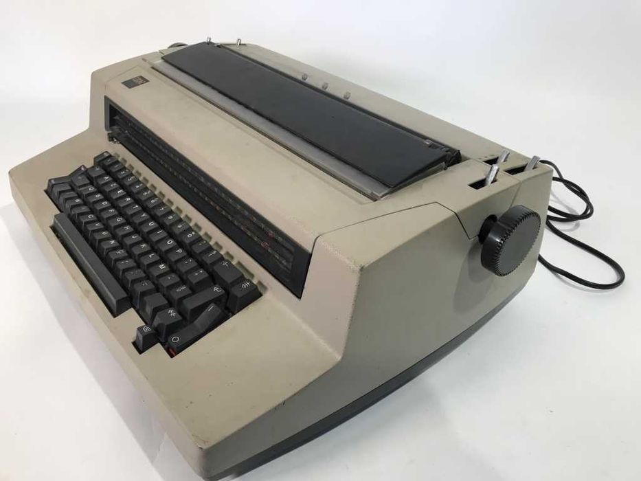 Máquina de Escrever IBM (OFERTA dos portes)