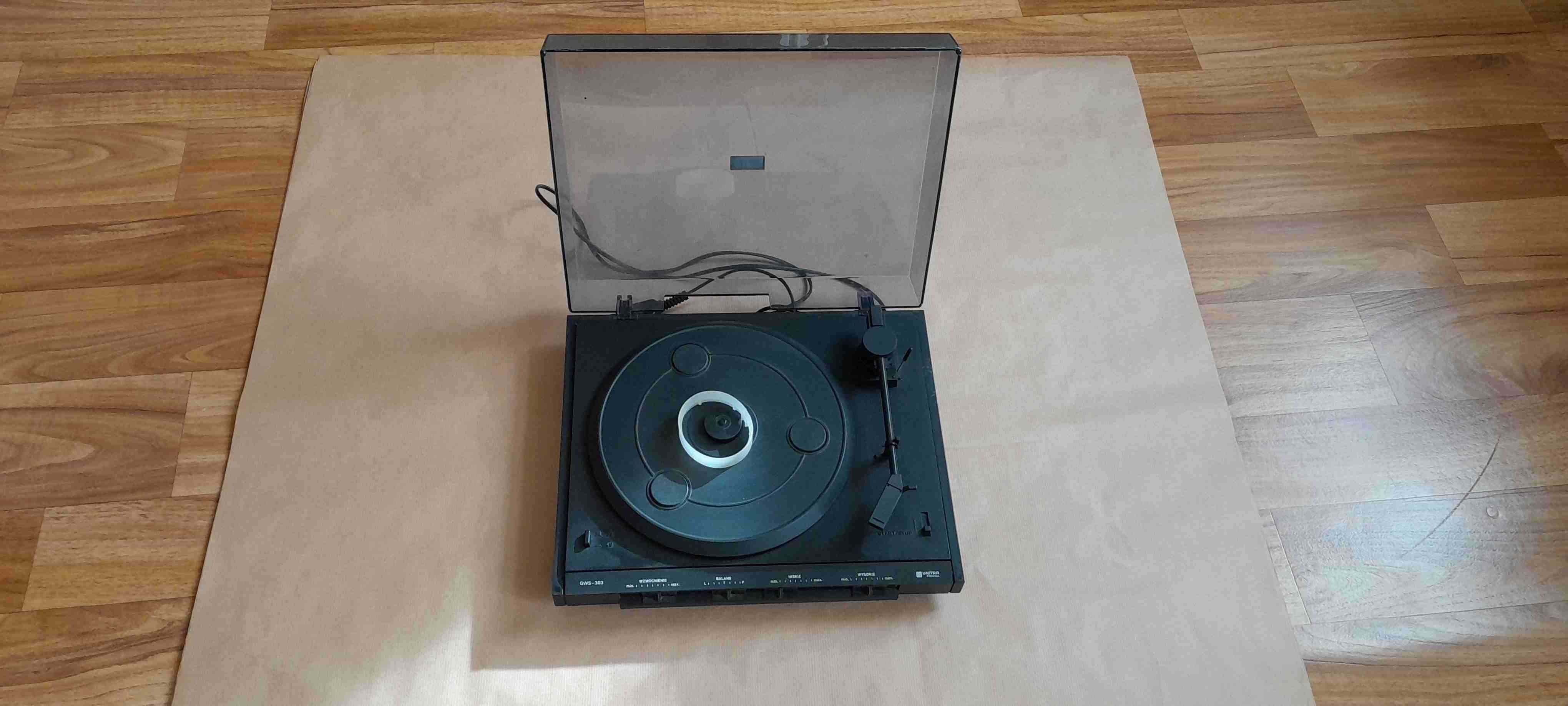 Gramofon Unitra GWS-303