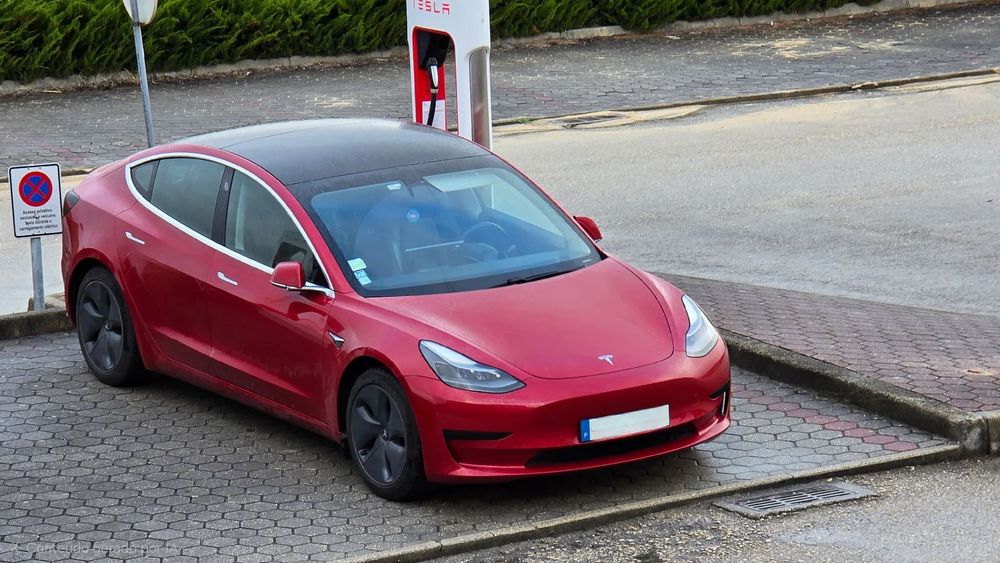 Tesla Model 3 Standard Range Plus RWD