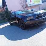 Ford Mustang 2013premium lpg