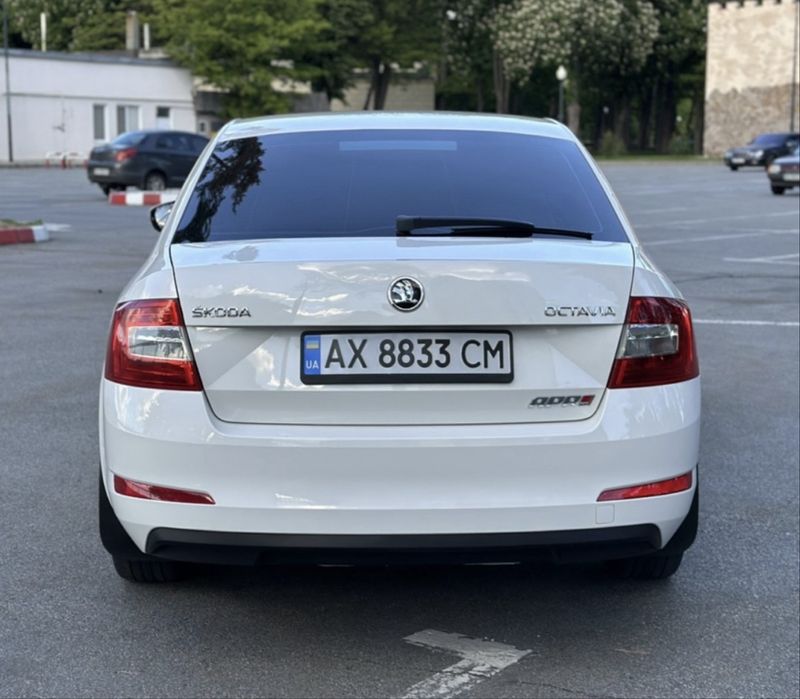 Skoda Octavia A7 Офіційна