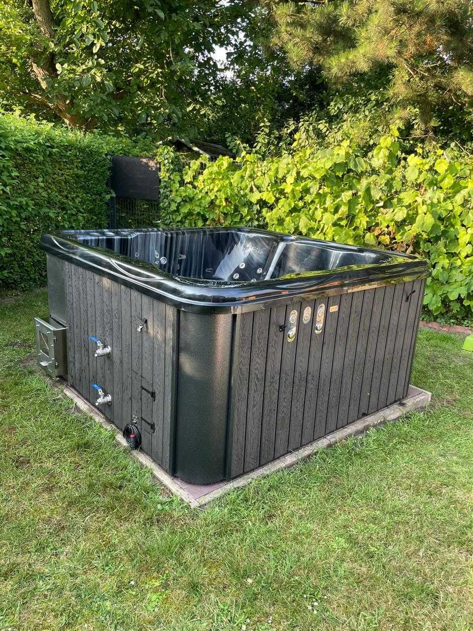 BALIA KWADRAT LUX - z piecem wewnętrznym -hot tub, spa, jacuzzi