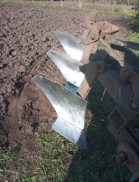 Продам трактор Т-25