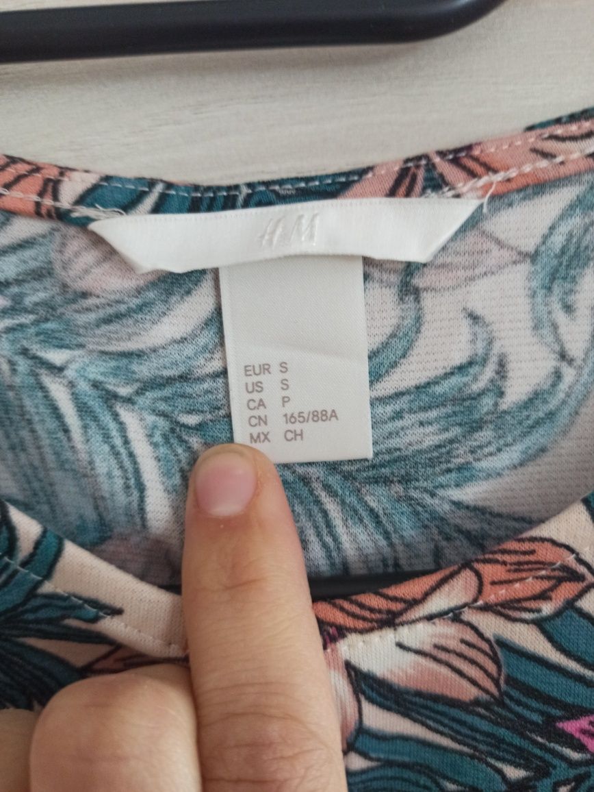 Sprzedam sukienkę H&M rozmiar S