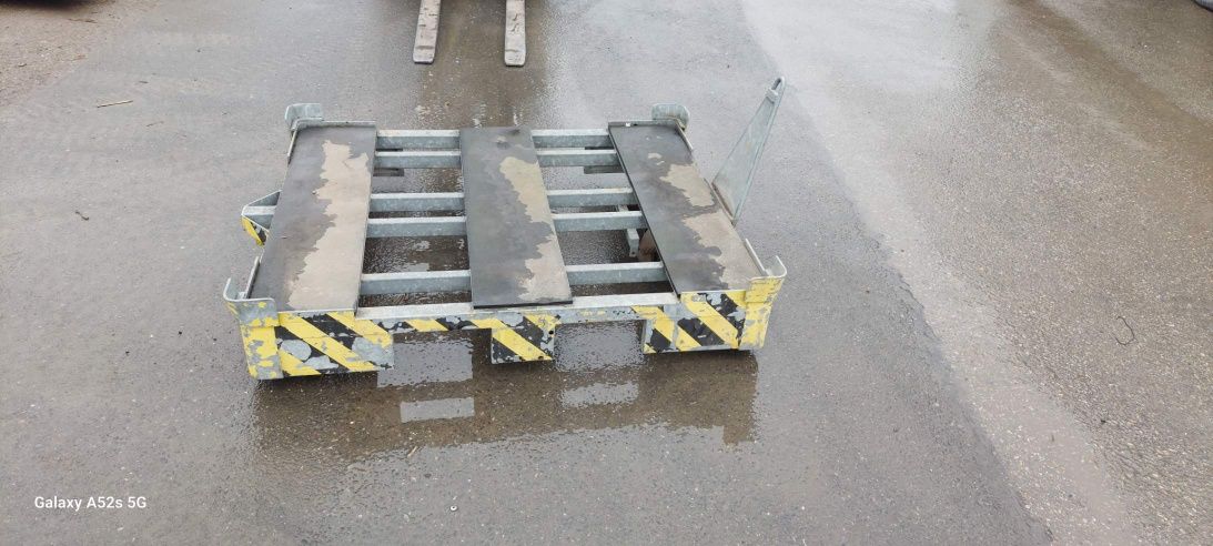 wózek transportowy / platforma / paleciak / intralogistyka