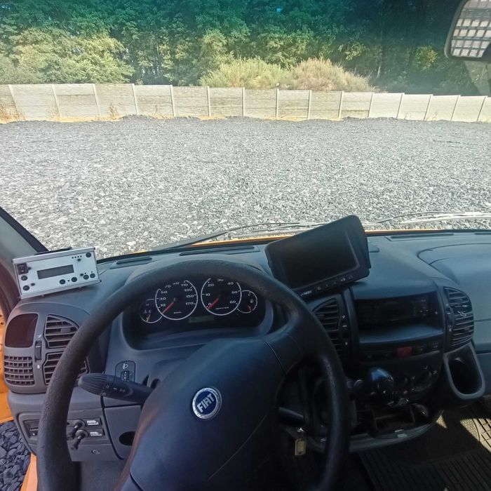 Fiat Ducato 2005 rok Doka 6-osobowy skrzynia silnik 2.3 litra
