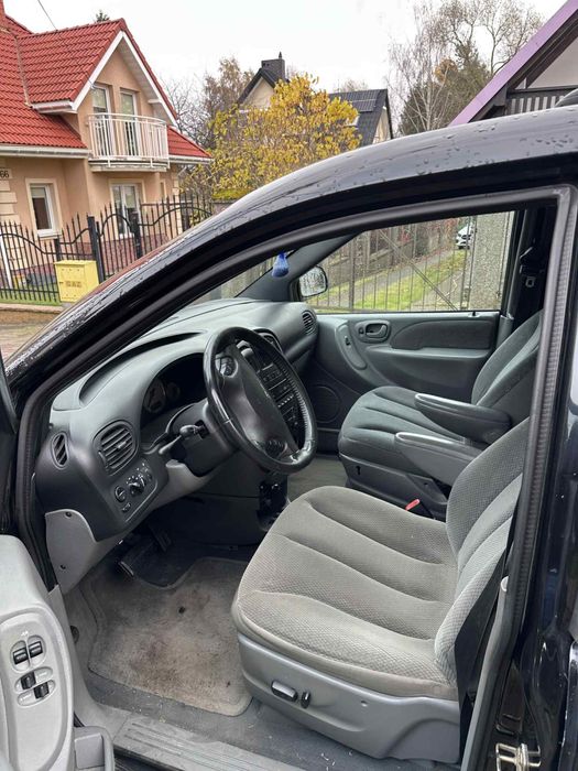 Chrysler Voyager 2.8 CRD 2006r.