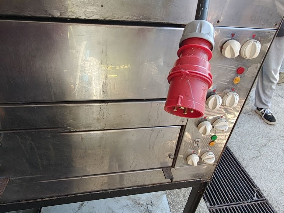 Piec do pizzy,-2 komorowy