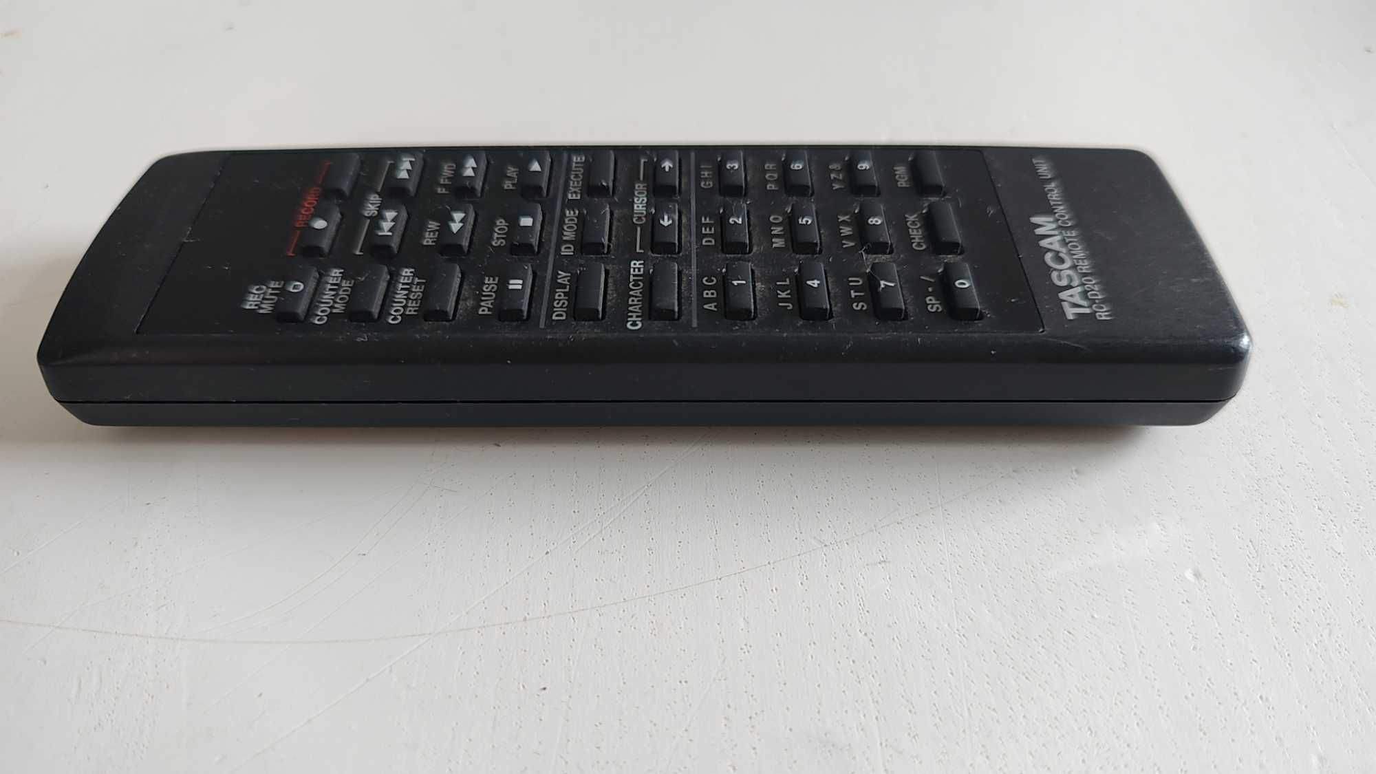 Oryginalny Pilot TASCAM RC-D20