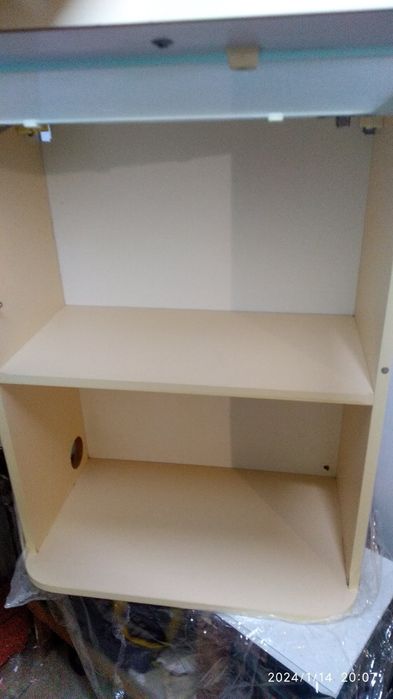 Кухонный шкаф под микроволновку