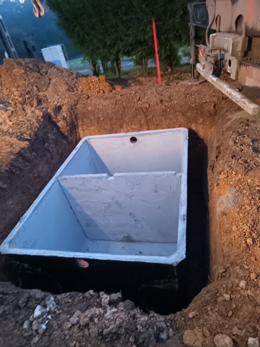 Przydomowe oczyszczalnie ścieków, zbiorniki na deszczówkę, szamba