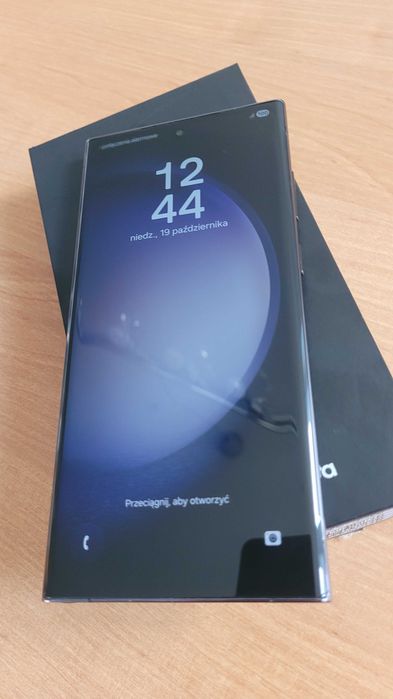 Samsung galaxy s23 ultra 8/256 GB
