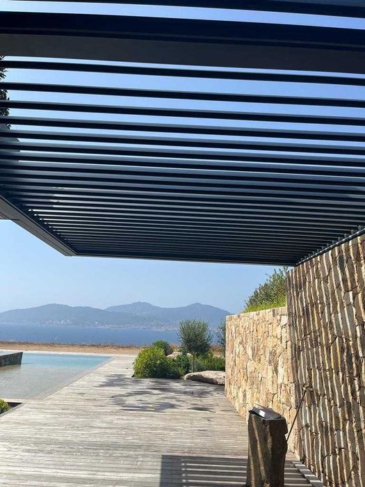 Pergolas bioclimaticas e toldos instalacoes em todo o país .