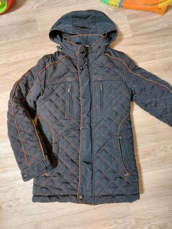Зимняя куртка на мальчика 7-8 лет