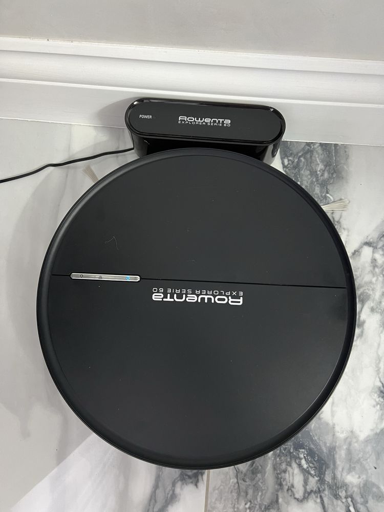 Миючий Робот пилосос Rowente Explorer 60