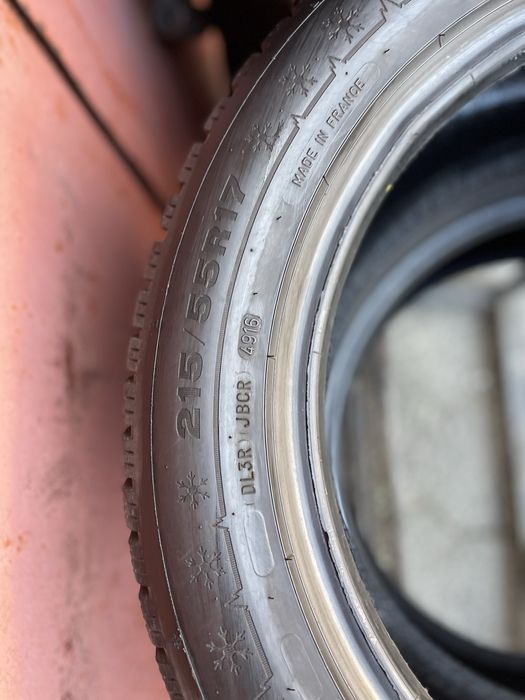 Шини 215/55 r17 Dunlop winter sport 5