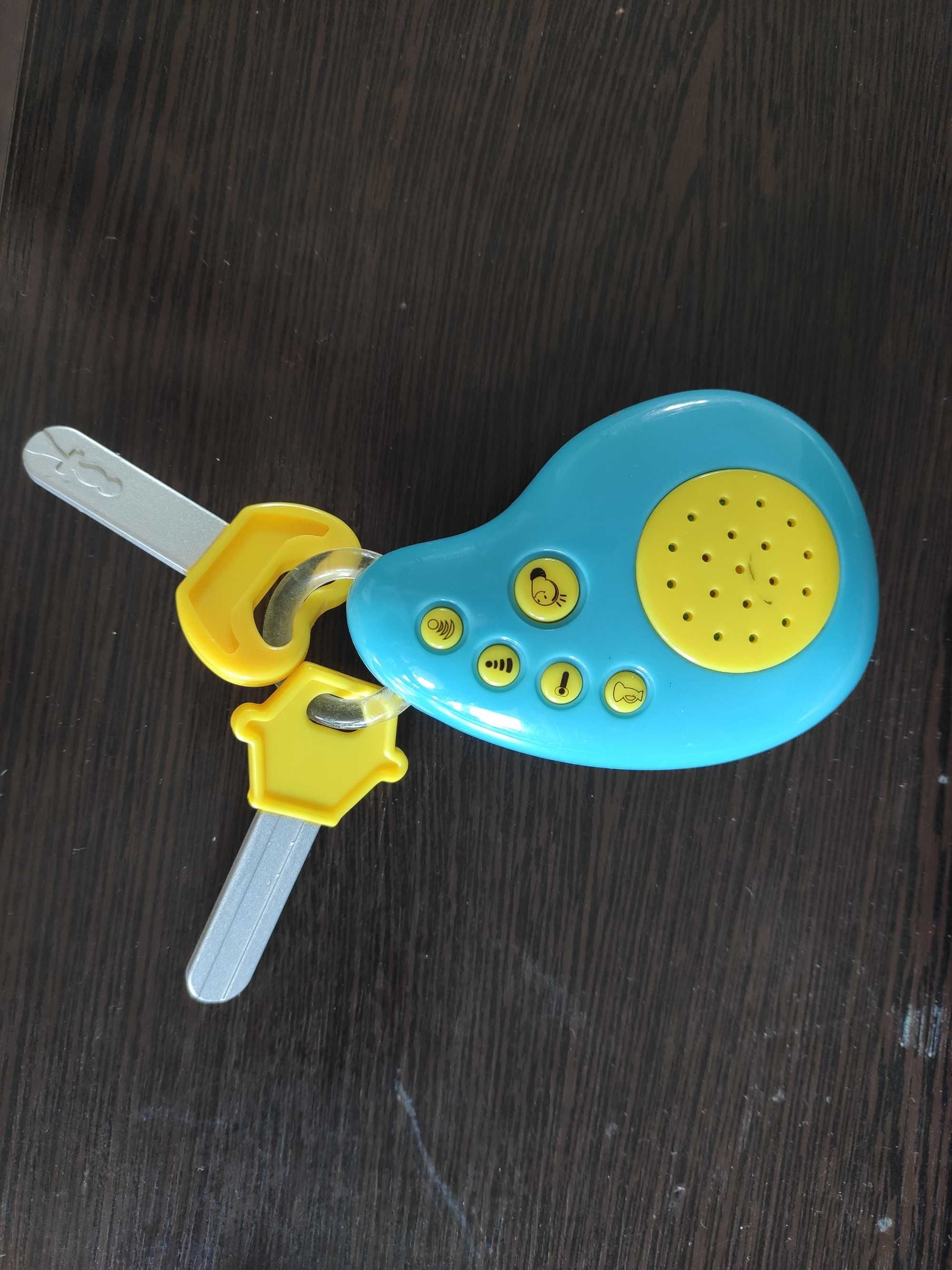 Ключи и сигнализация для машины ABC Simba Toys c фонариком