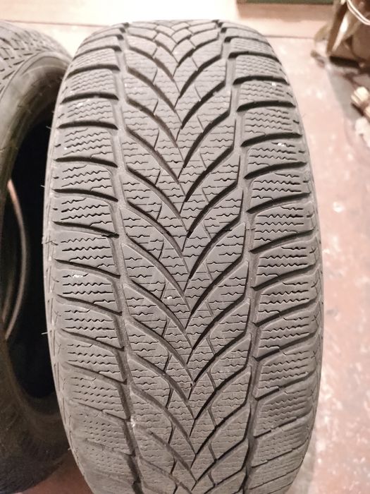Зимние шины Goodyear UltraGrip Ice2