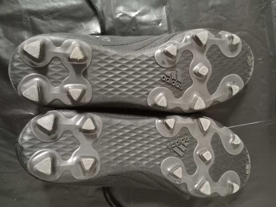 Chuteiras Adidas 38