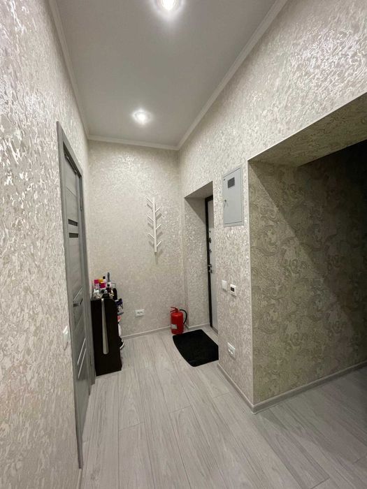 Центр! 2к. сталінка з новим ремонтом