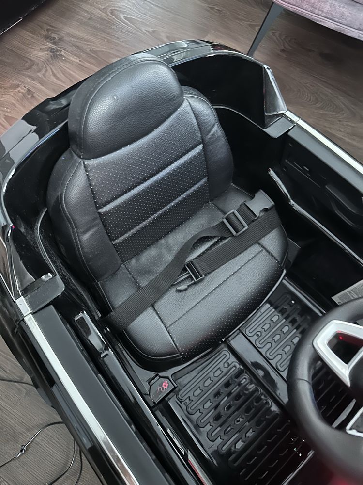 Auto elektryczne dla dziecka Audi Q7 czarne na akumulator model HL159