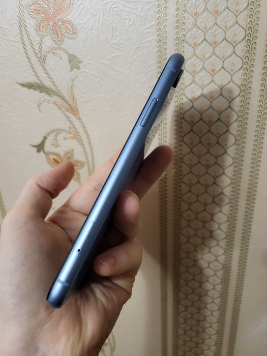 IPhone XR 64 gb blue блакитний neverlock
