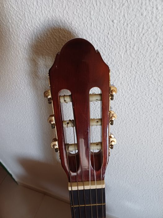 Conjunto Guitarra marca XP Guitars Hand-made,  com Suporte e Bolsa