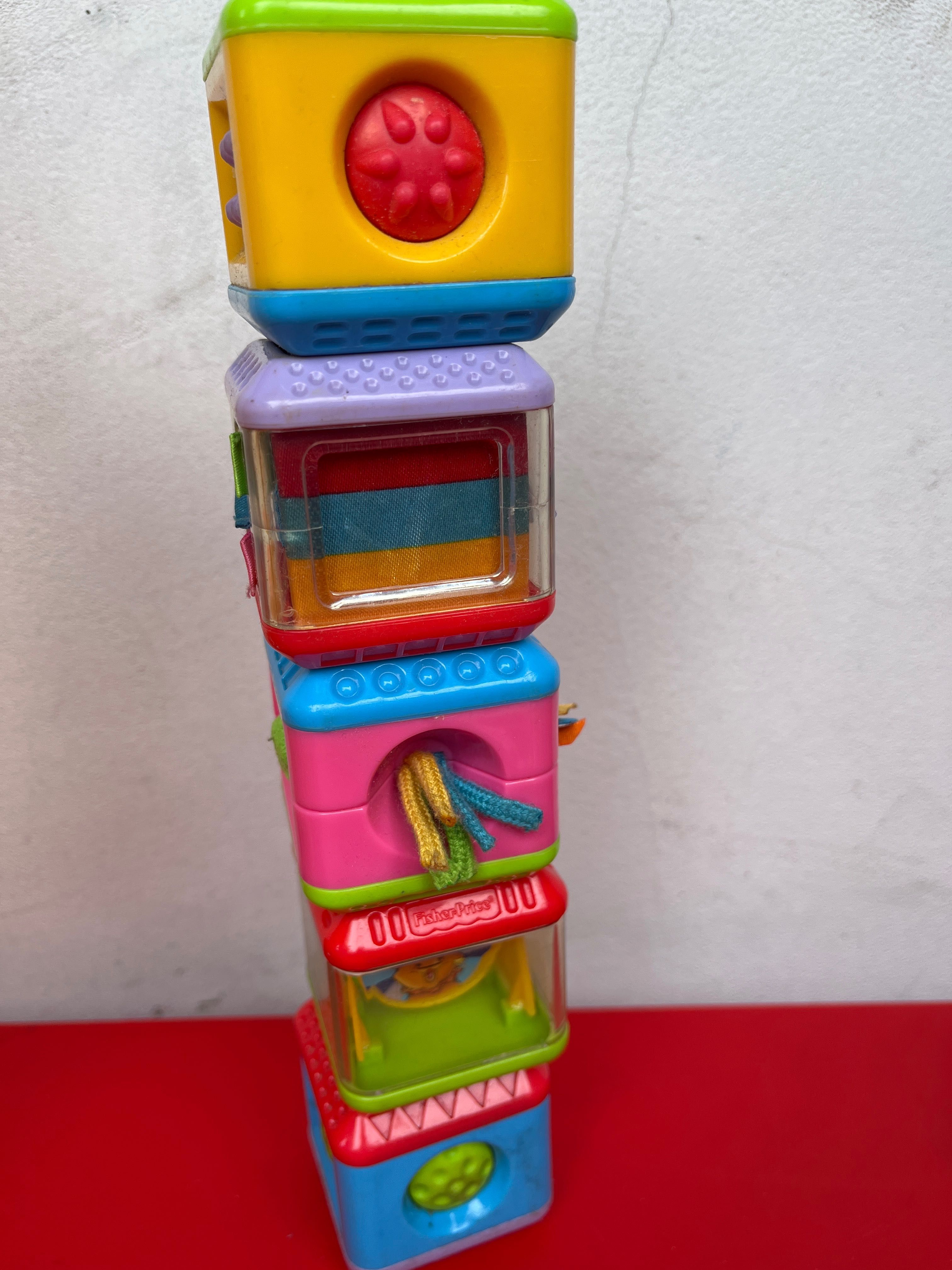 Klocki Fisher Price zestaw 5 sztuk