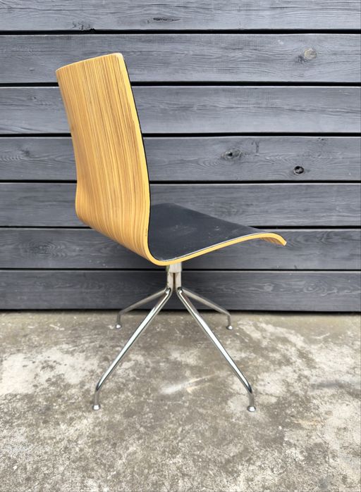 krzesło obrotowe ZEBRA włoski design z lat 70