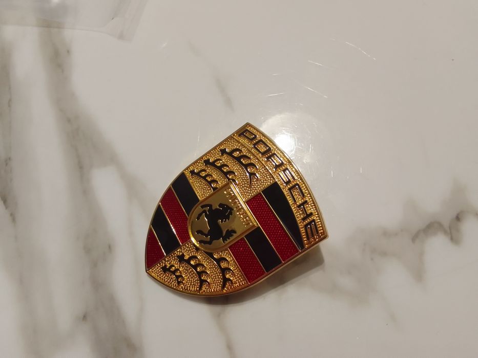 Porsche Emblemat 68x50mm Na Maskę Znaczek Macan Panamera Cayenne