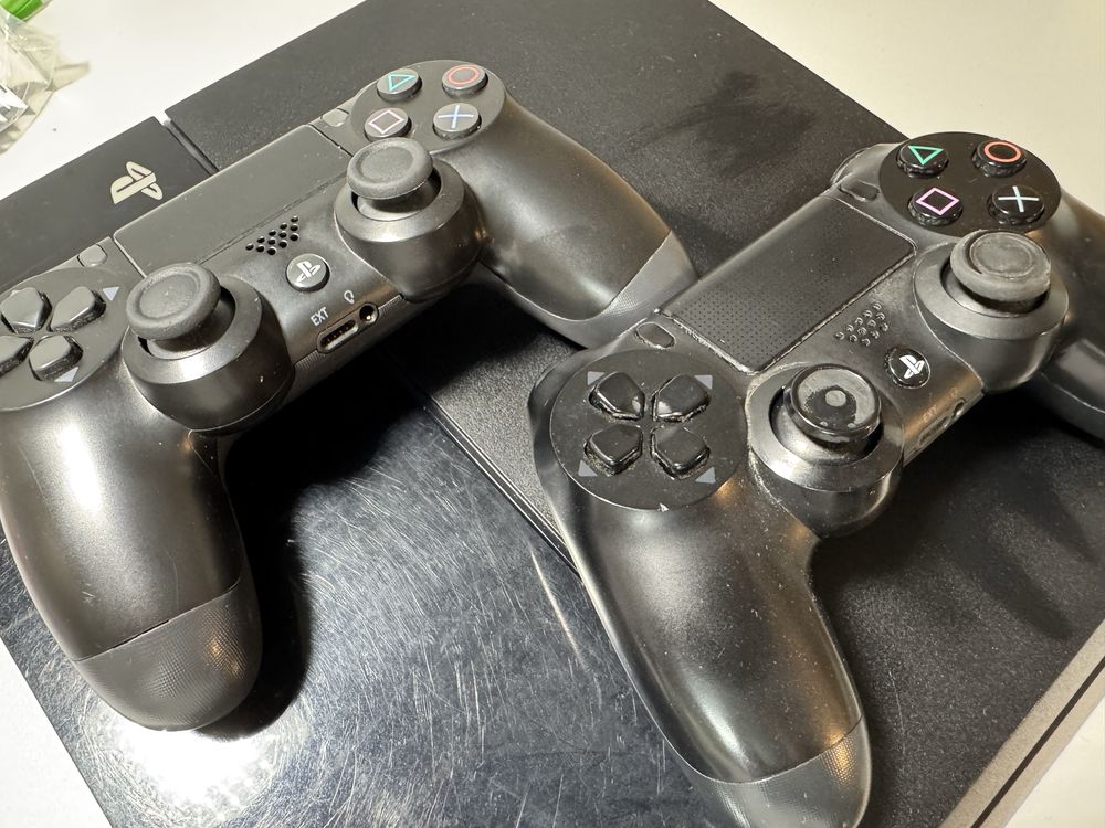 Konsola Sony PS 4 500 GB/2 x pad / Wrocław sklep/