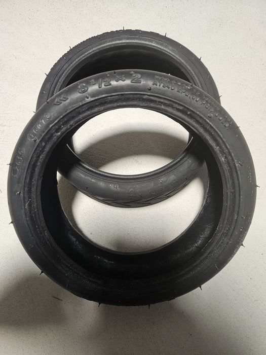 Pneus CST trotinete 8 1/2 X 2 originais xiaomi