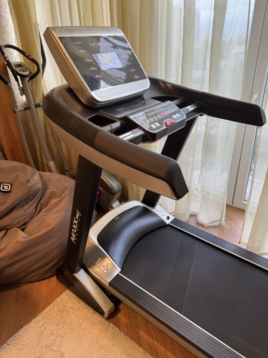 Бігова доріжка Maxx PRO