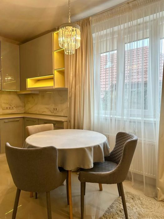 Євродвійка в Луцьку, паралельно вул.Рівненська (за Модерн Експо)