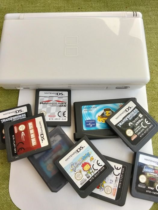 Nintendo DS lite