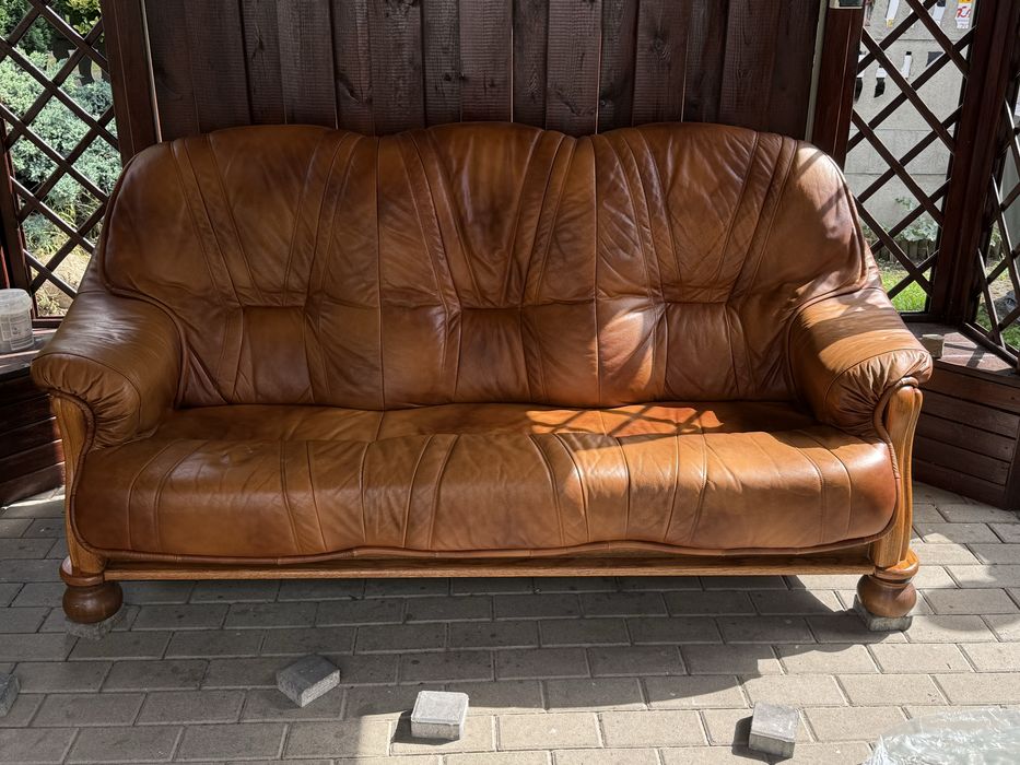 Komplet wypoczynkowy 2 kanapy i sofa