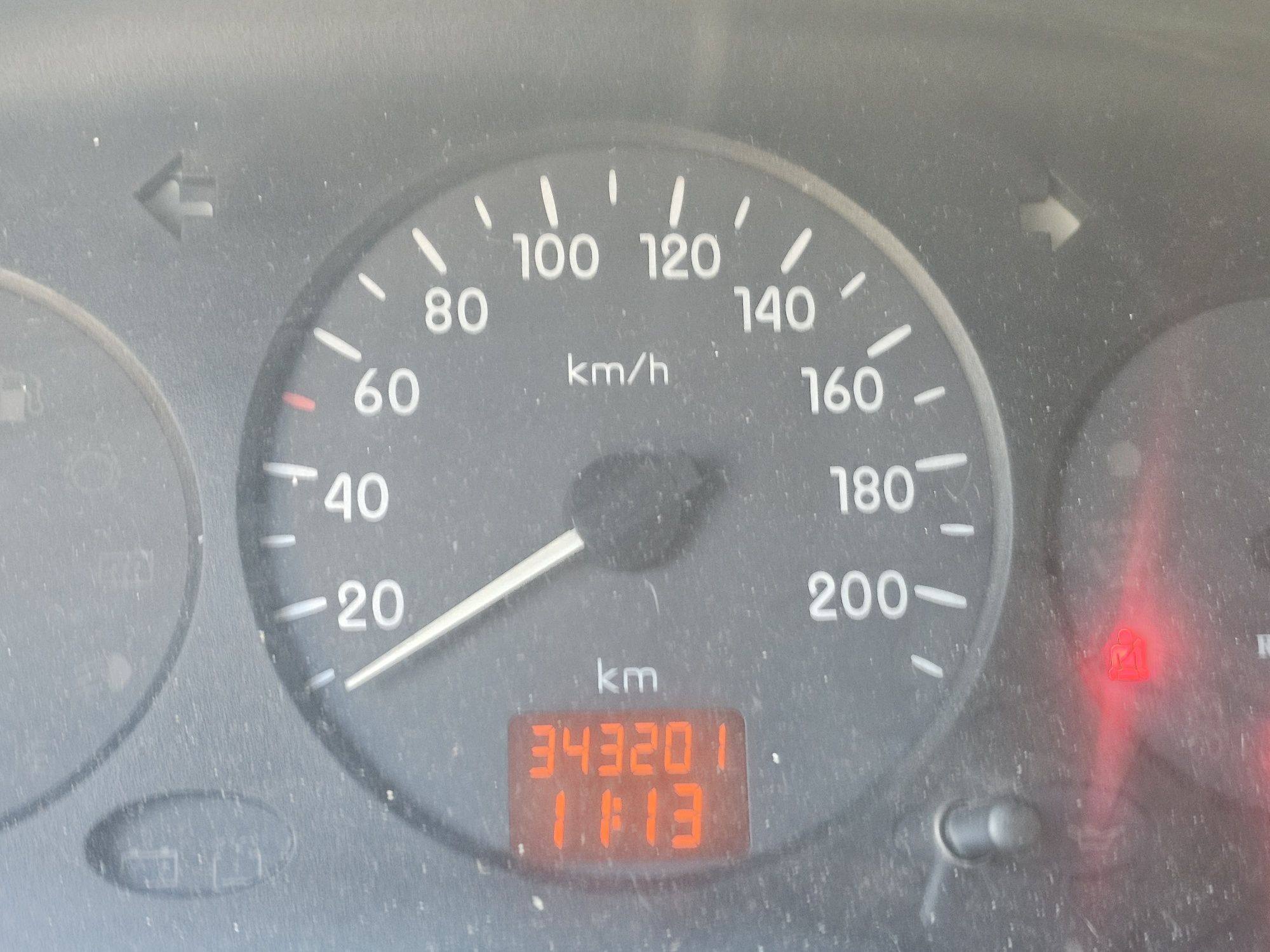 Renault kangoo caixa de fibra