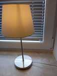 Lampa stołowa  abażur beżowy