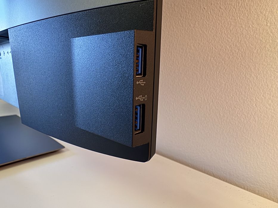 RESERVADO - Dell Monitor 24” U2419H