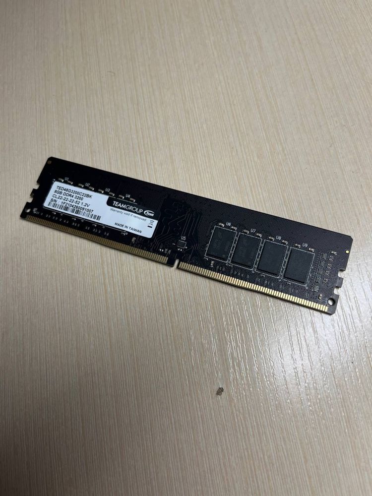 Оперативна памʼять Team Elite DDR4 8 GB