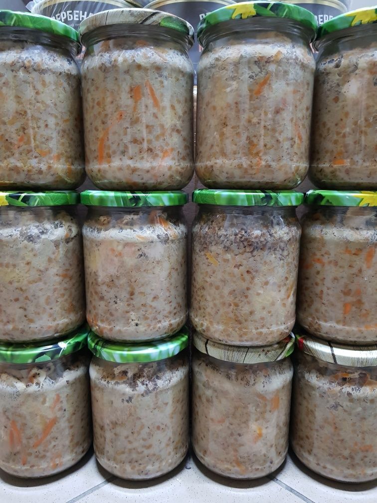 Тушонка домашня куряча,свинна , паштет ,гречка, шкварки0.5л.